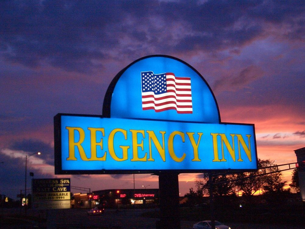 Regency Inn Of Naperville Εξωτερικό φωτογραφία