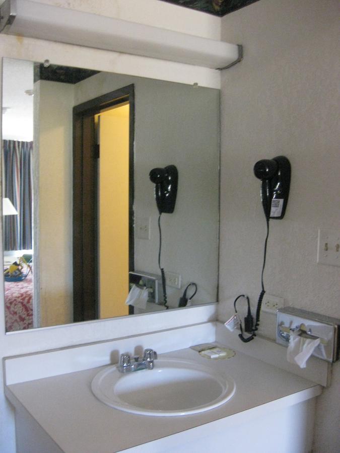 Regency Inn Of Naperville Εξωτερικό φωτογραφία