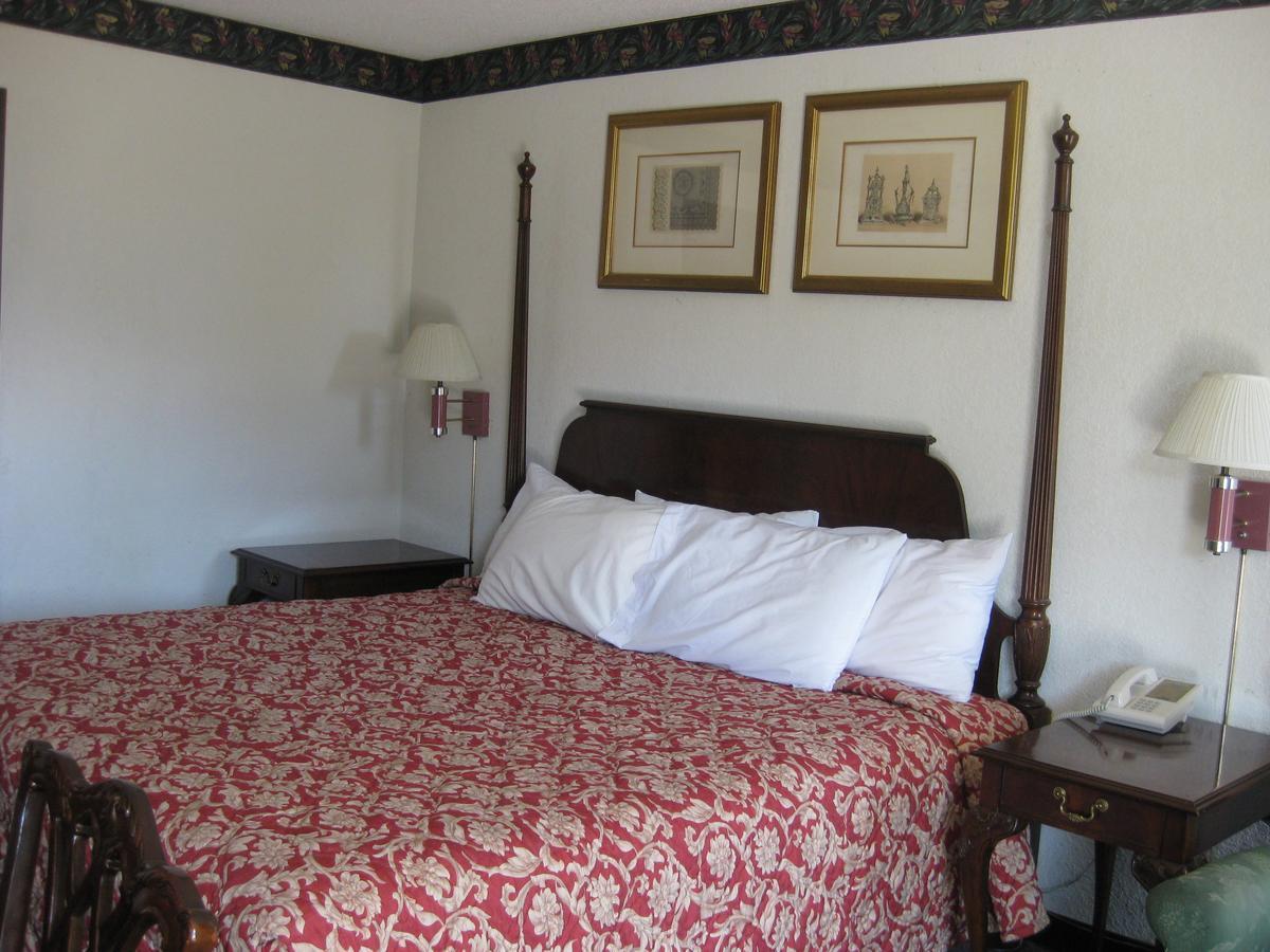 Regency Inn Of Naperville Εξωτερικό φωτογραφία
