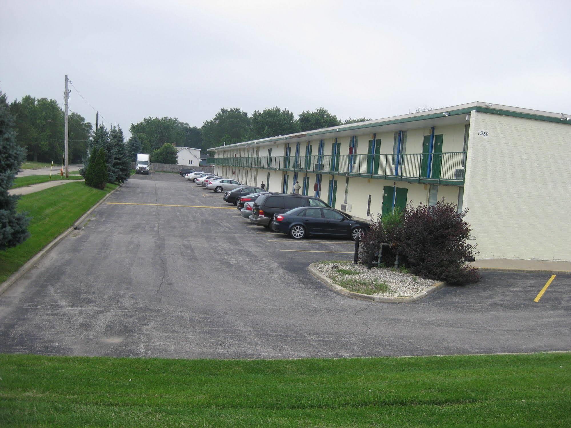 Regency Inn Of Naperville Εξωτερικό φωτογραφία